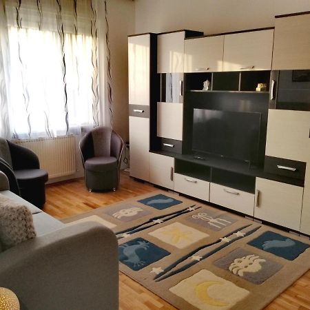 Ferienwohnung Matilda Apartman Hajdúszoboszló Exterior foto